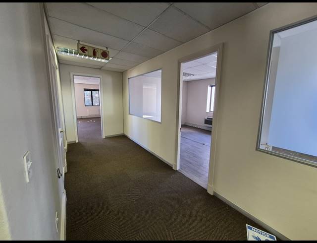 399M² OFFICE TO LET IN RIVONIA